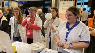 Prévention du cancer du poumon - Ecoute ton souffle - Stand de sensibilisation - H.U.B